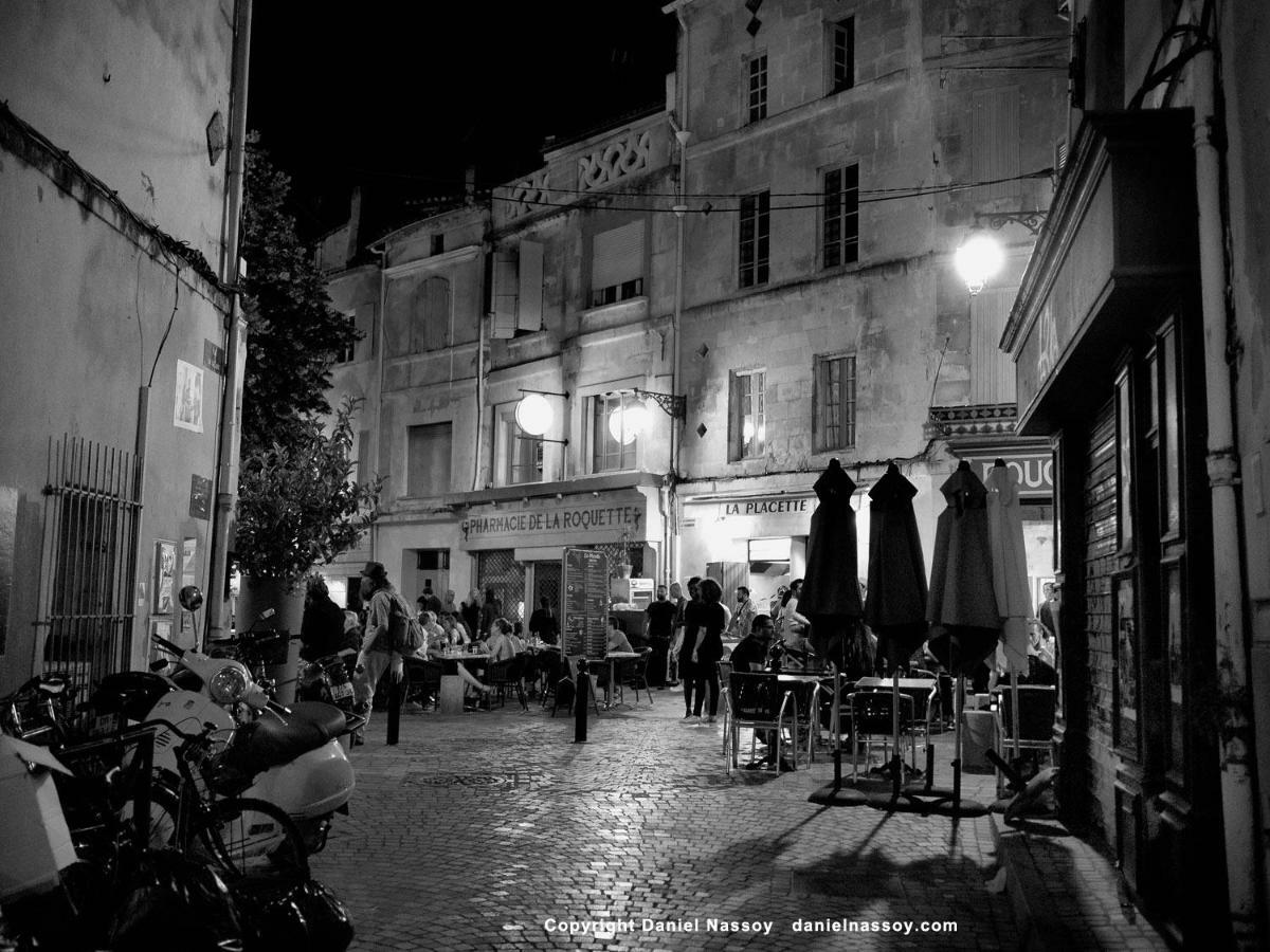 Place De La Roquette, Centre Historique Arles Exterior photo